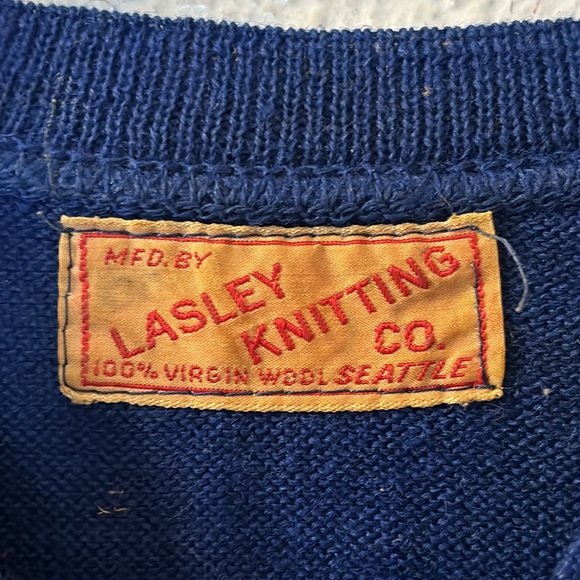 VTG Lasley Knitting Co vneck sweater - Picture 3 of 4
